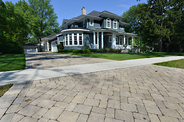 Best Affordable Driveway Pavers  in Le Grand, CA