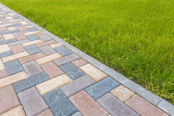  Le Grand, CA Driveway Pavers Pros